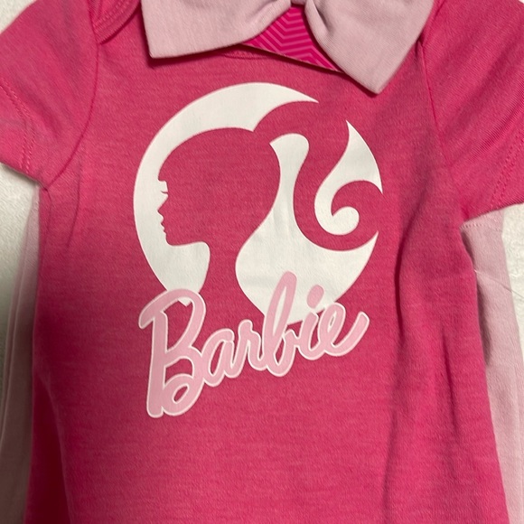 Brand New Baby Girl 0-3 Months Pink Barbie Outfit 3 pc - Picture 2 of 4